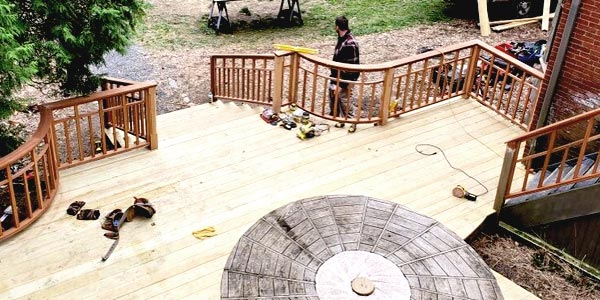 Deck Builder Services by Conserva